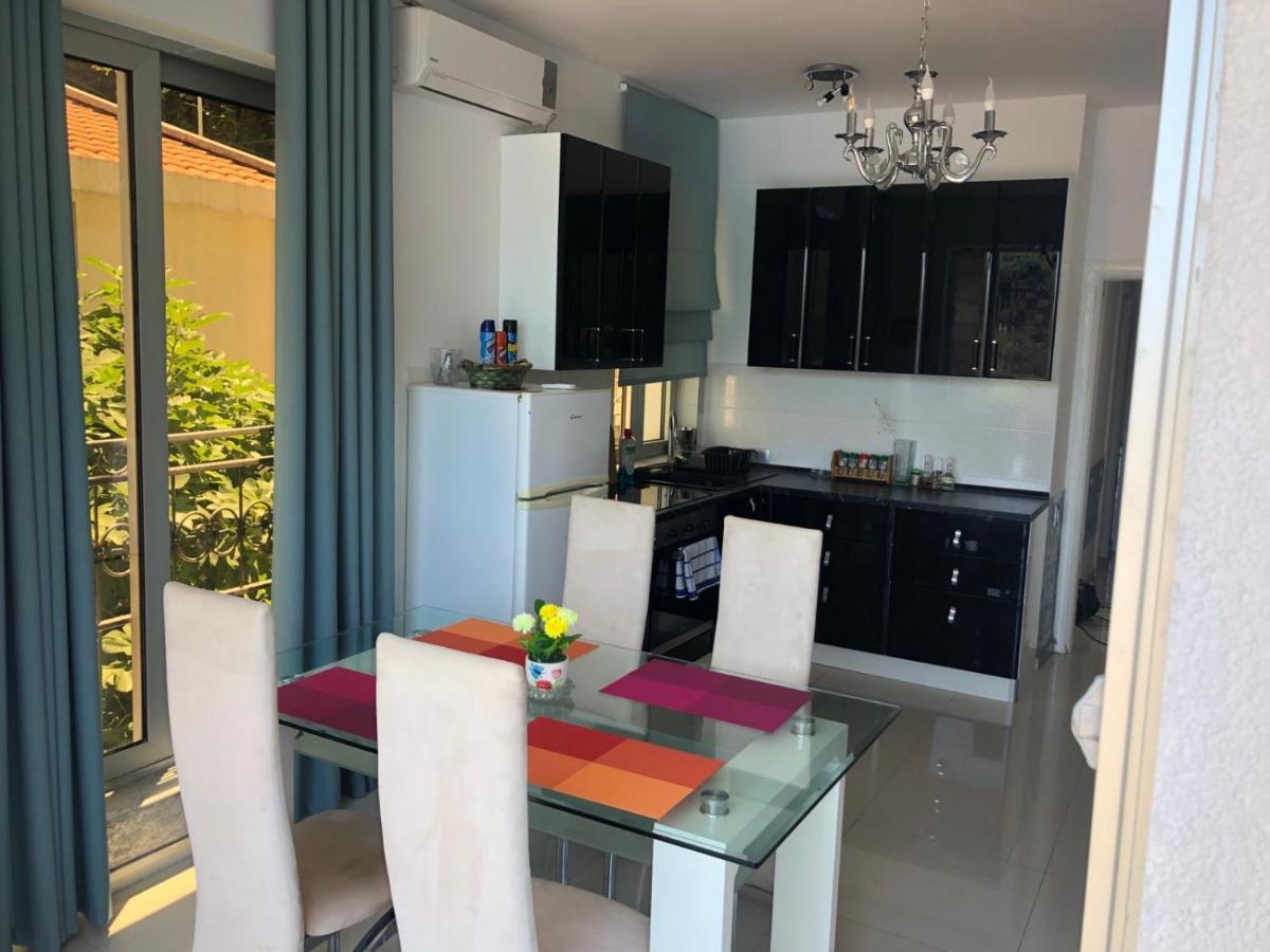 Apartment Galina Тиват Екстер'єр фото